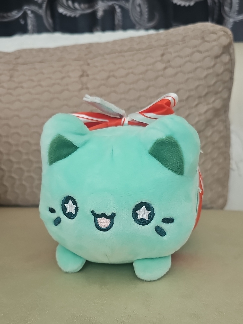 Mint Green Plush Cat Stuffed Toy - Adorable Kawaii Gift
